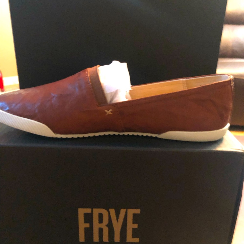 Frye Women's Melanie Slip On Leather Sneakers, Brown, New Size 11
